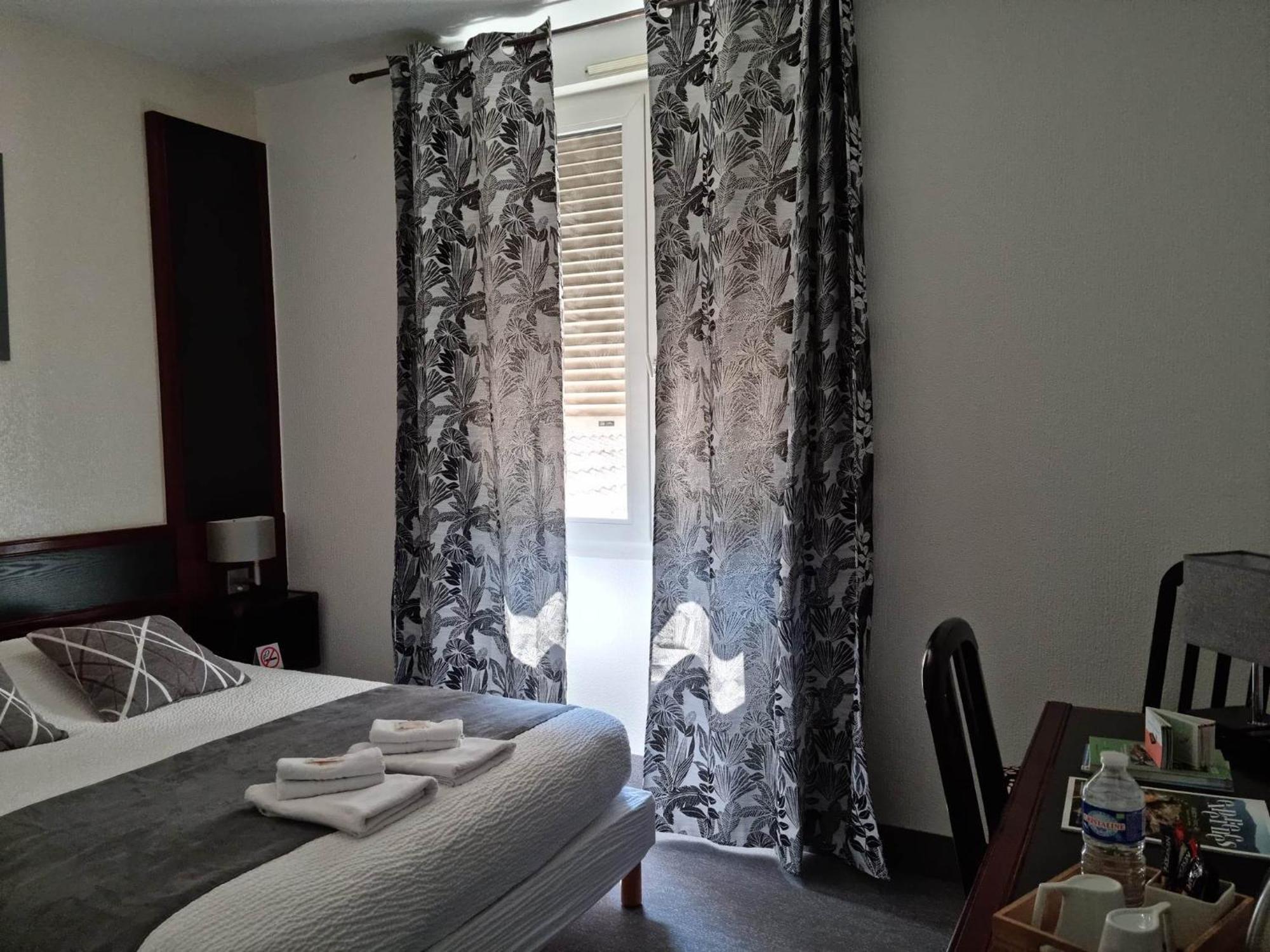 Serrières Logis Hotel Schaeffer- Restaurant Le Saint Georges מראה חיצוני תמונה
