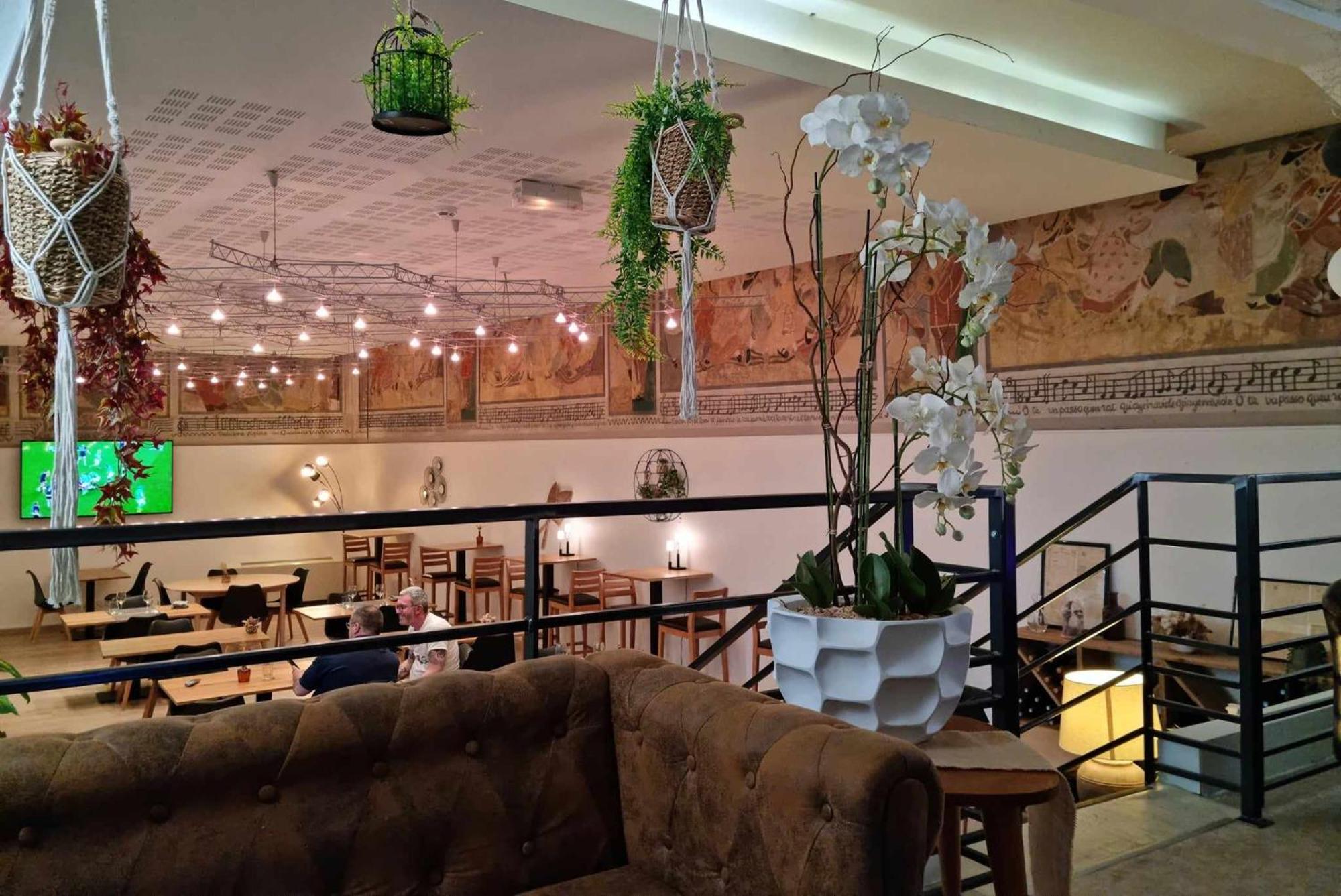 Serrières Logis Hotel Schaeffer- Restaurant Le Saint Georges מראה חיצוני תמונה