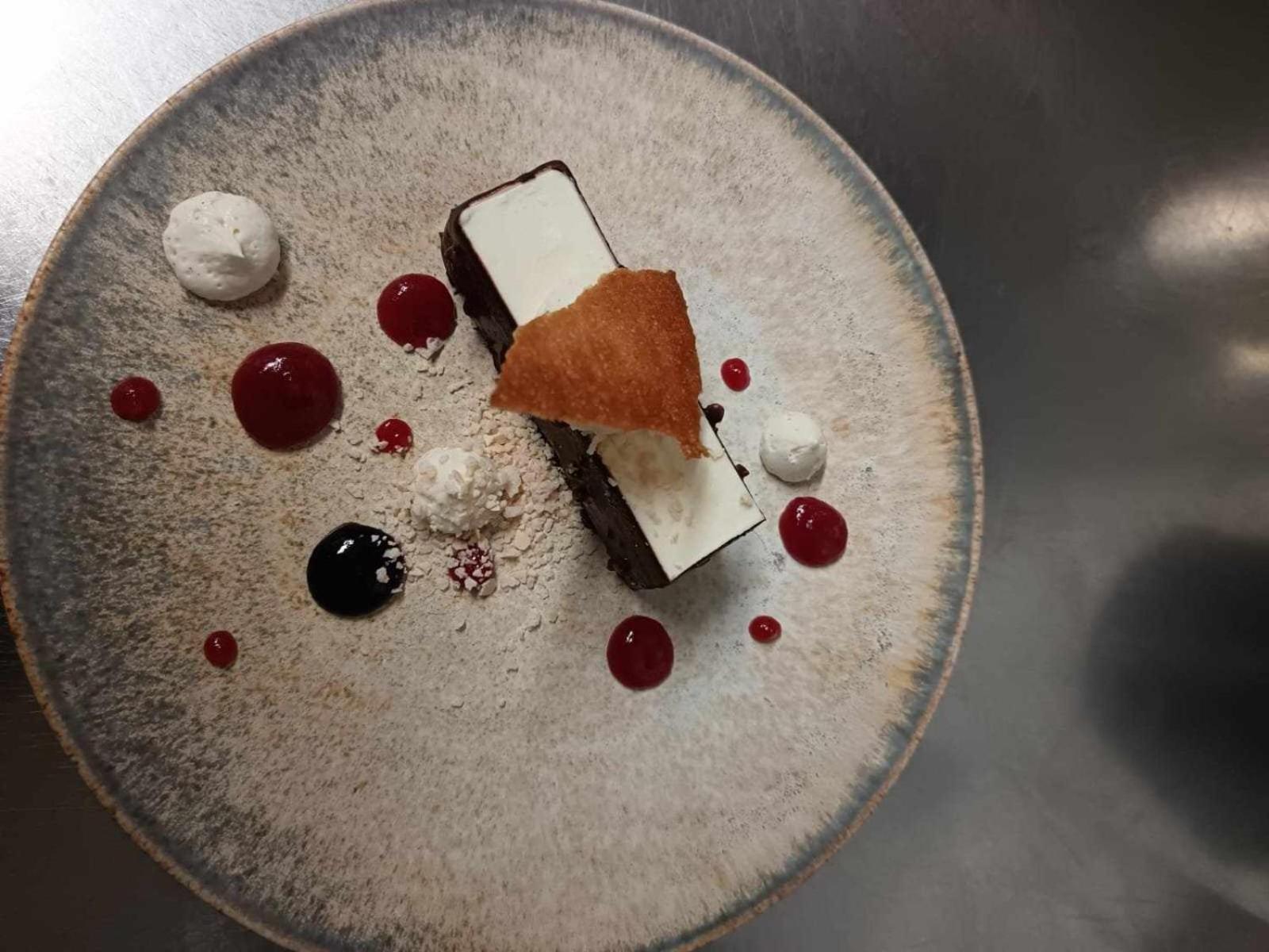 Serrières Logis Hotel Schaeffer- Restaurant Le Saint Georges מראה חיצוני תמונה