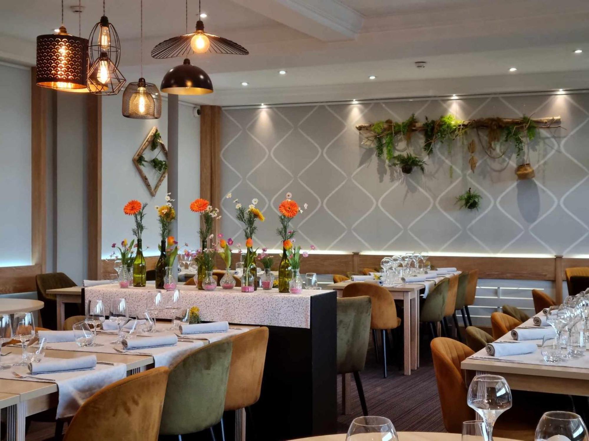 Serrières Logis Hotel Schaeffer- Restaurant Le Saint Georges מראה חיצוני תמונה